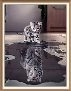 A Cat's Reflection - Diamond Paintings - Diamond Art - Paint With Diamonds - Legendary DIY - Best price - Premium - Free Shipping - Arts and Crafts